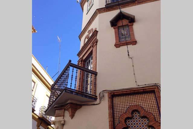 Holastays Arenal Apartments Sevilla Eksteriør bilde